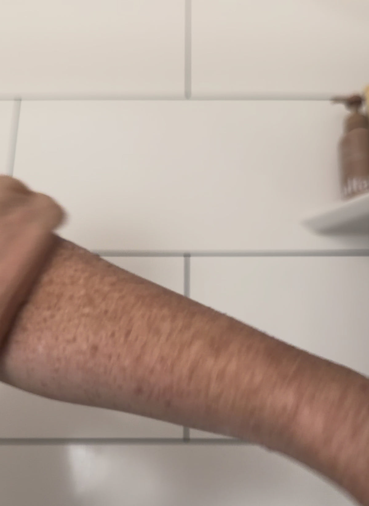 Busy Babe Exfoliating Prep Mitt